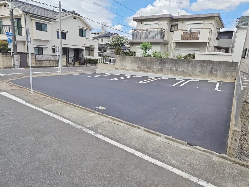 【4】駐車場舗装・駐車区画 完成