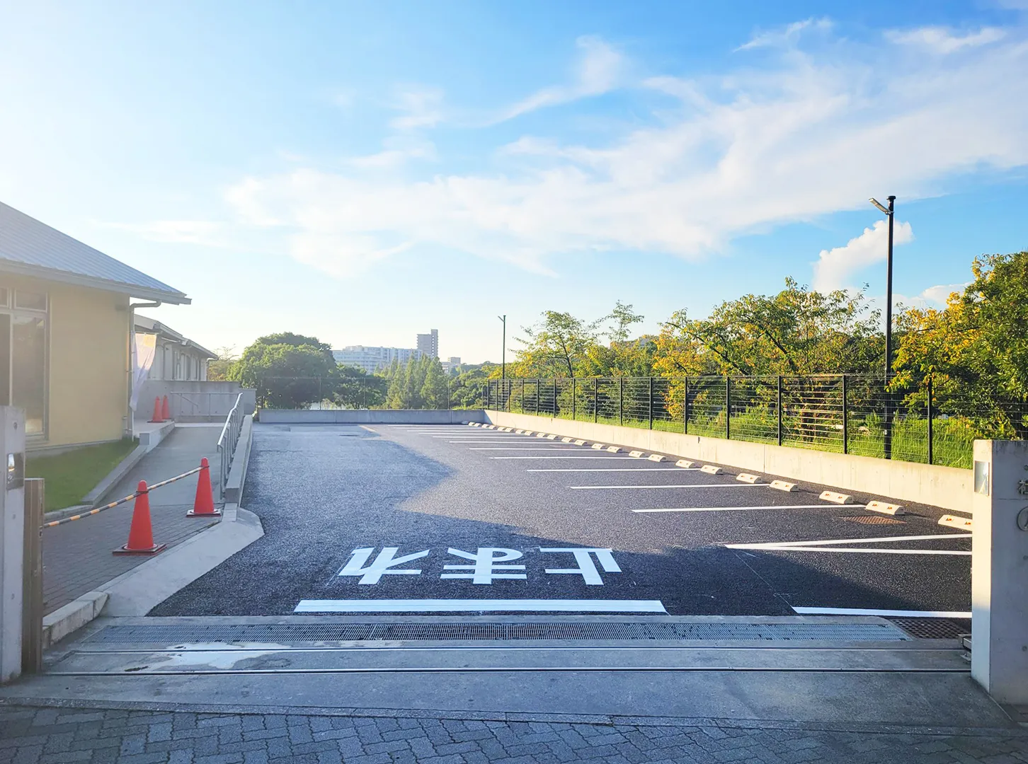 早川工業株式会社